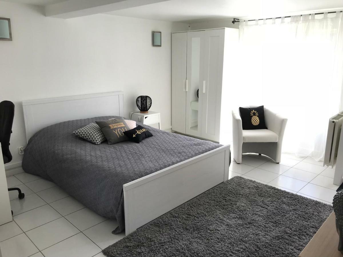 Apartment 36 M² Breteniere Dış mekan fotoğraf